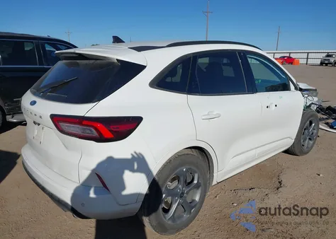 2024 Ford Escape St-Line from USA, damaged, VIN 1FMCU0MN0RUB54975